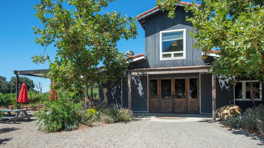 Four Lanterns Winery