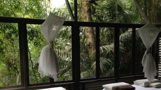 Fancy a glass house right in the middle of the jungle. Sekeping Serendah is an exotic quick getaway about an hour drive from Kuala Lumpur. Ask for the glass house that can accommodate max 6 pax. A little pricey but worth it. Other facilities include jungle pool, jungle trekking, waterfalls, streams etc.