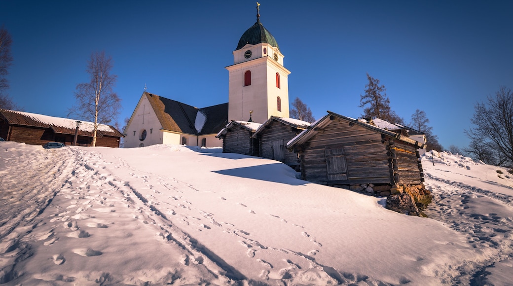RĂ€ttviks kyrka