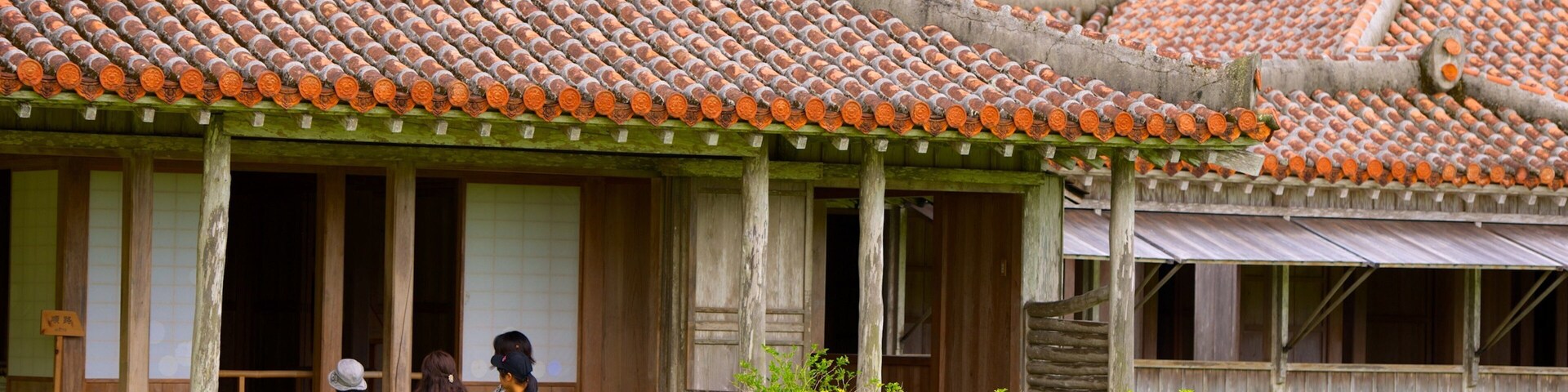 Jardim Shikinaen mostrando arquitetura de patrimônio