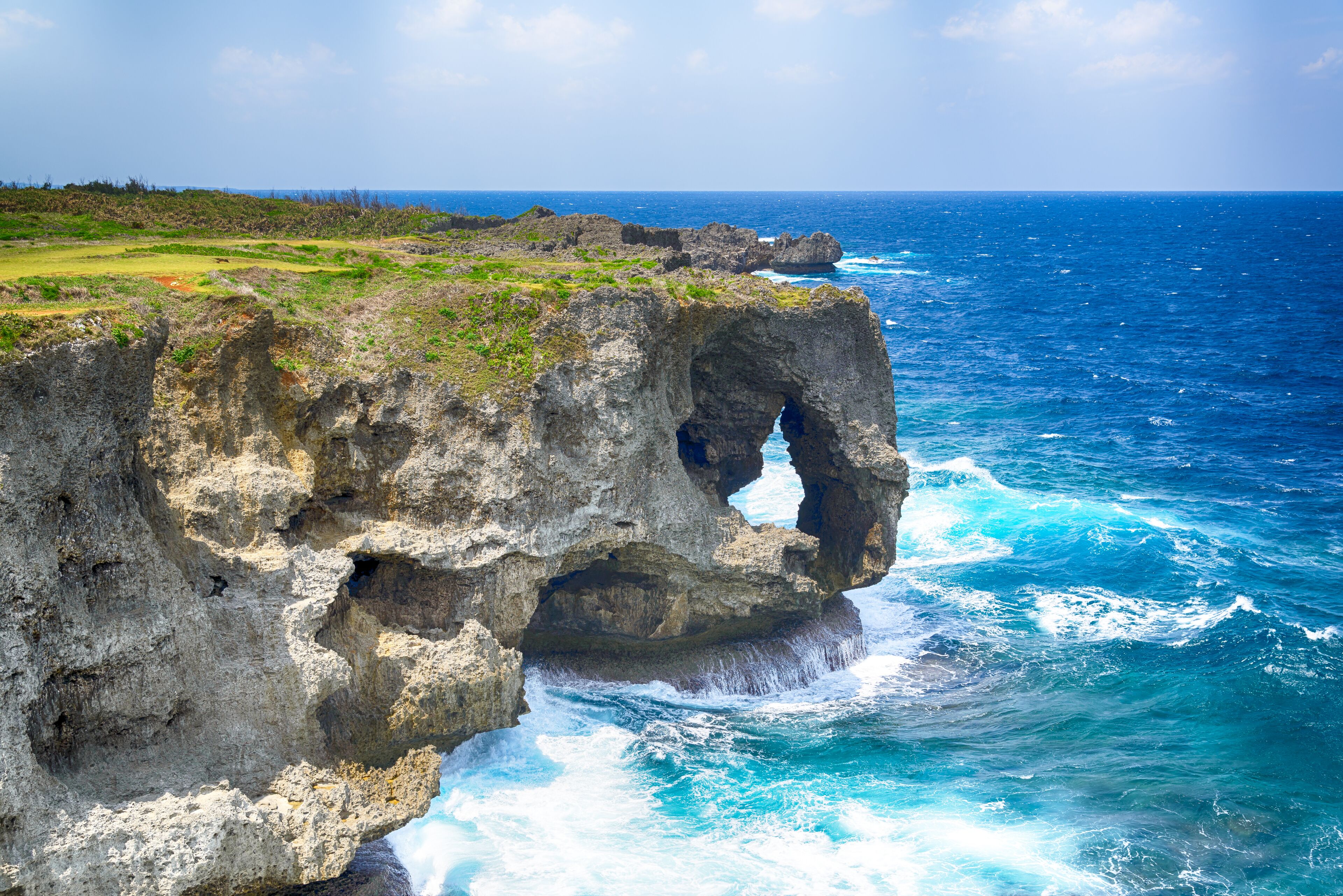 万座毛 (恩納村) - ツアーとアクティビティ | エクスペディア