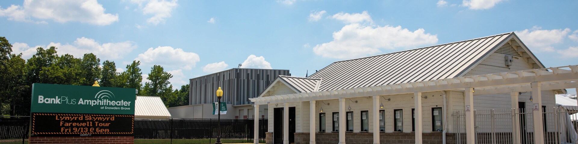 Memphis_SnowdenGroveAmphitheater_6207073-4