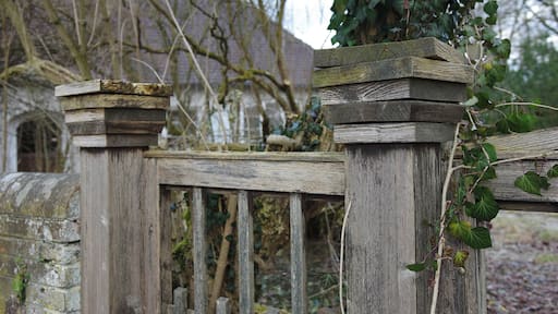 This is a photograph of an architectural monument. It is on the list of cultural monuments of Bayern, no. D-7-79-218-16