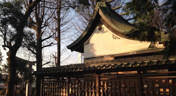 二日市八幡宮の本殿と鳥居