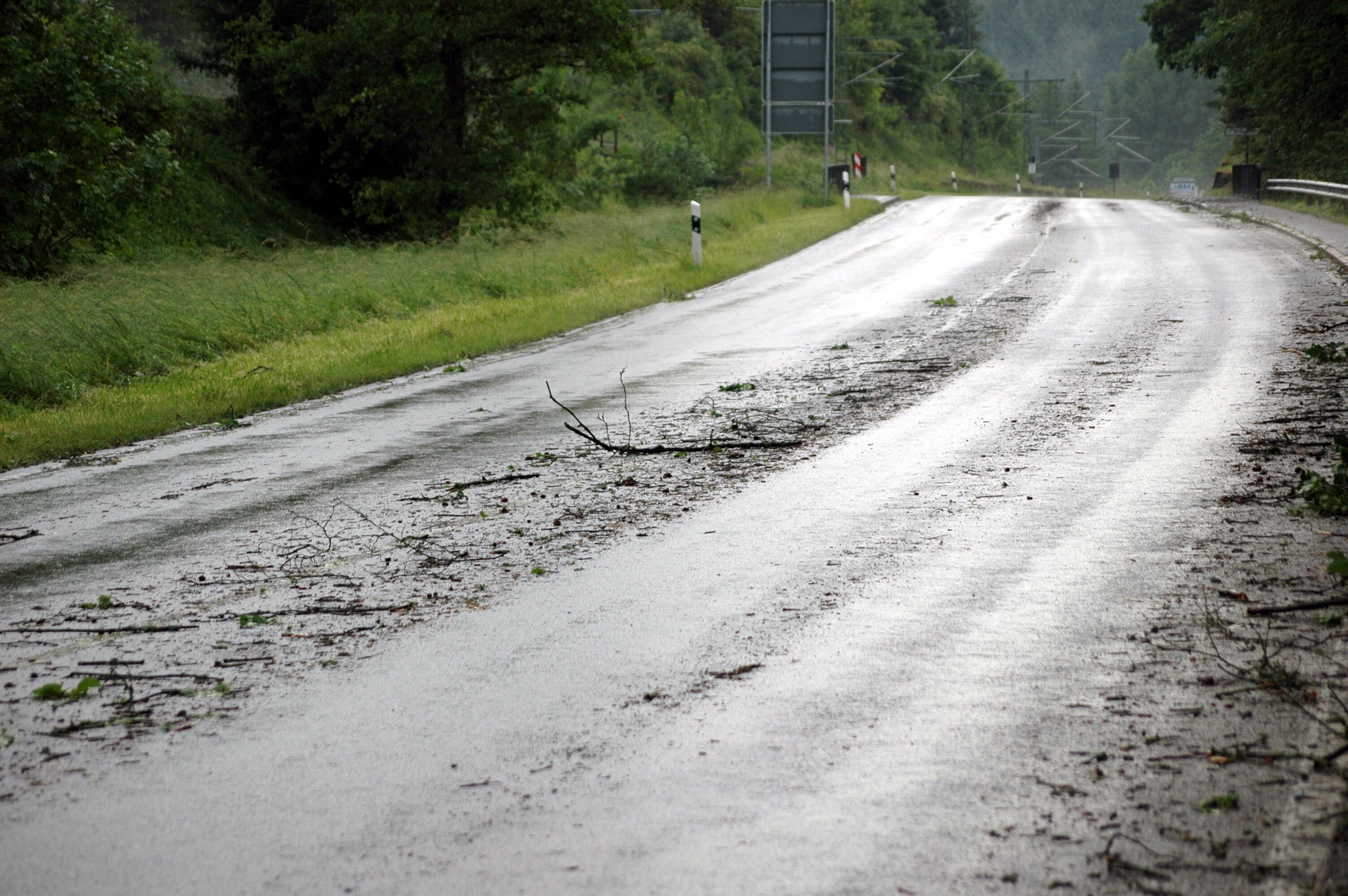 Bundesstrasse B45 bei Kriegsmühle - Richtung Neckargemünd