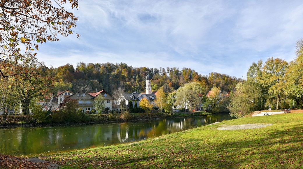 Loisach riverside park, autumnal scenery Wolfratshausen tourist resort