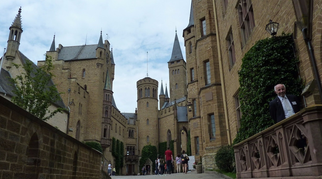 A true fairy tail castle.