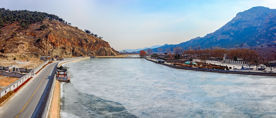 Panorama of Great Wall at Nine Water Gates section
