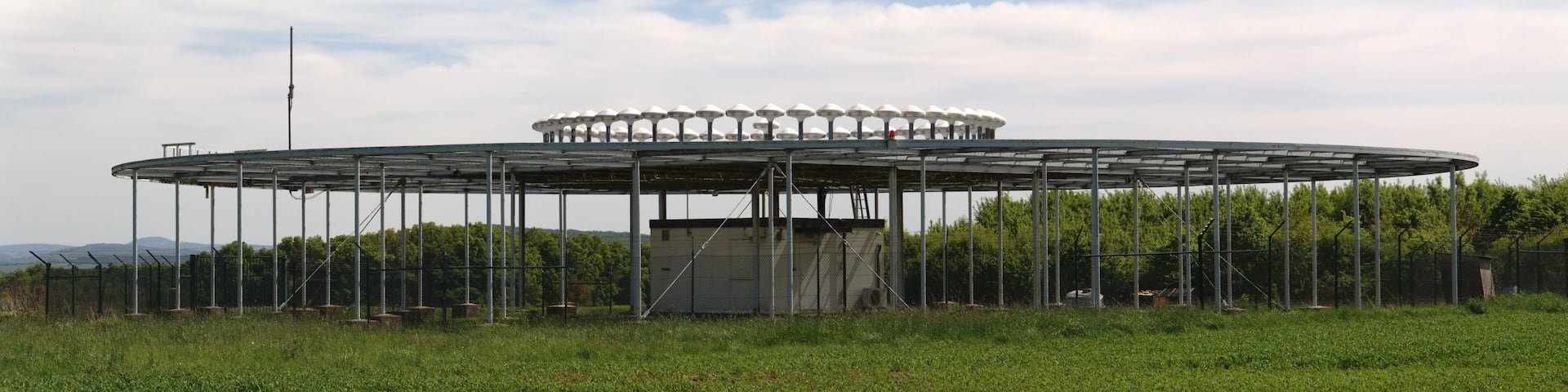 VHF omnidirectional range: FUL - DVOR/DME - Fulda - 112.10 CH 58x