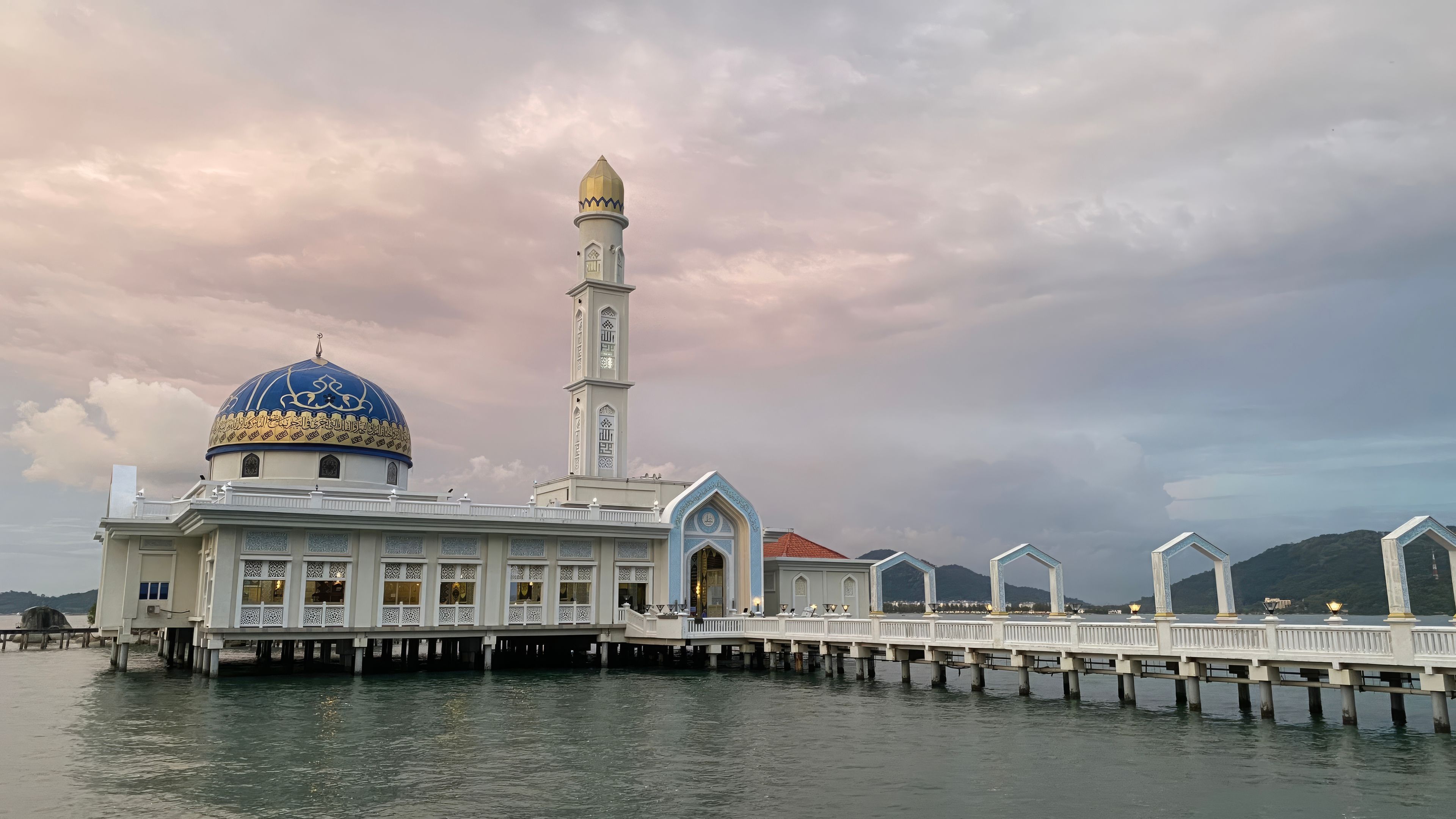 Perak, Malaysia - Dec 2 2023 - Landscape of Mosque at pulau pangkaor