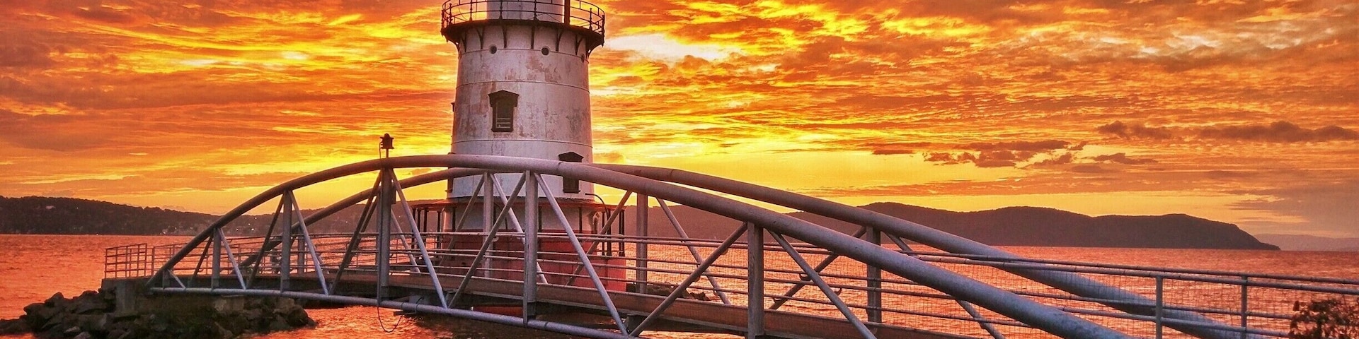 Beautiful sunset at Tarrytown lighthouse. It's beautiful during Christmas when the lighthouse is decorated.