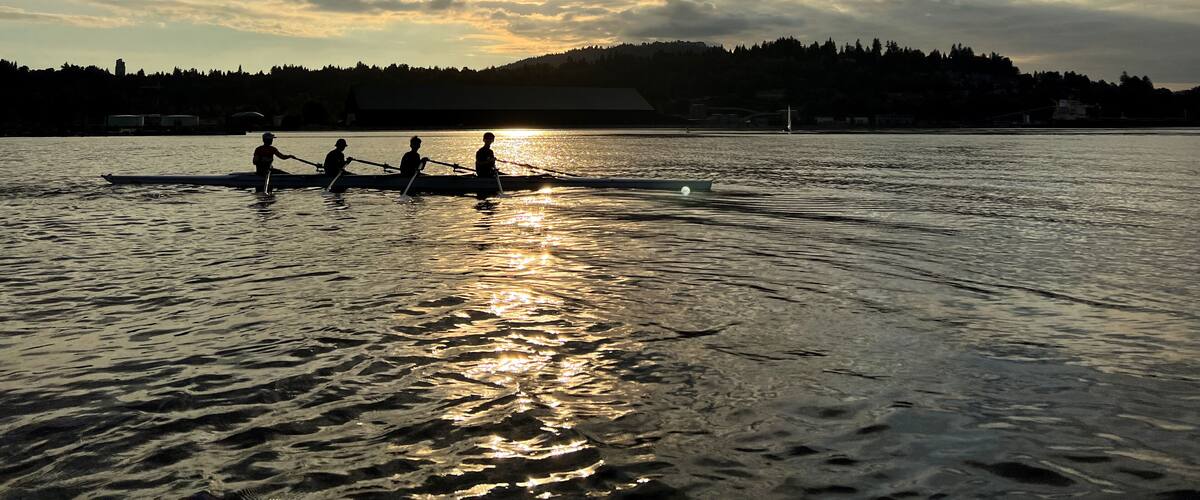 Old Mill Boathouse rowing sailing paddling center city of port moody Esplanade Ave Rocky Point Park Recreational Pier A rowing lesson on the water Teenagers are engaged in sports club 09.2022 Canada