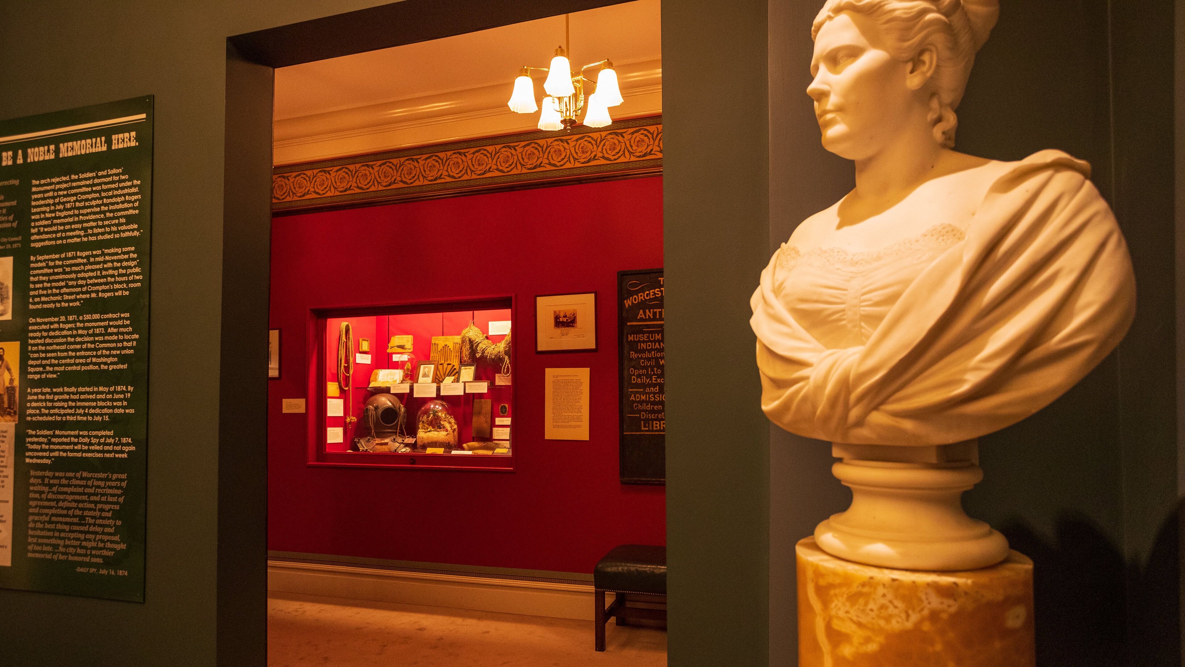 Worcester Historical Museum showing a statue or sculpture