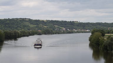 Blick von der EisenbahnbrĂŒcke Mariaort nach Nordost