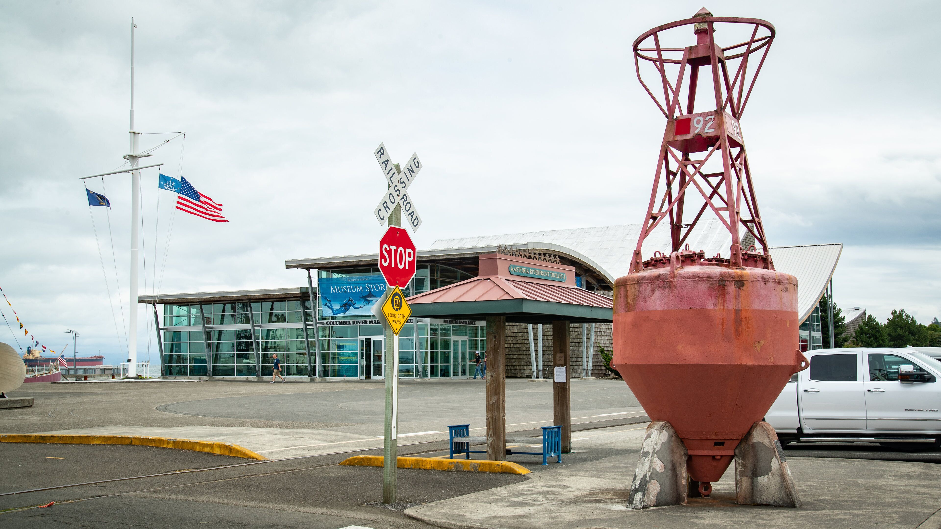 Astoria Riverfront Trolley which includes signage