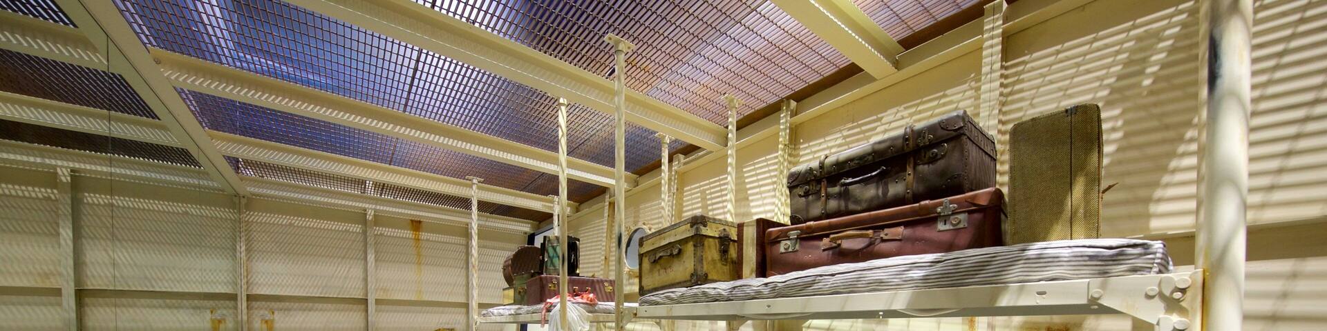 国立チェコスロバキア博物館図書館 どの含み 屋内の眺め