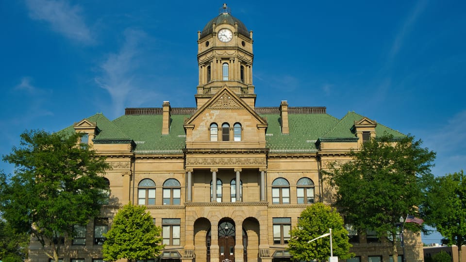 Auglaize County Courthouse in downtown Wapakoneta, Ohio. USA 2024