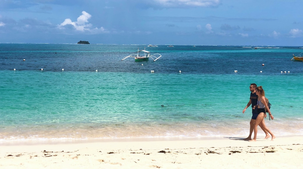 Most tourists will stop here for lunch when they join the island hopping tour