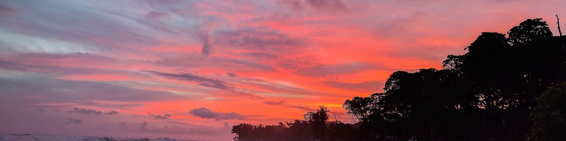 Picture perfect serene sunsets! #LifeAtExpedia