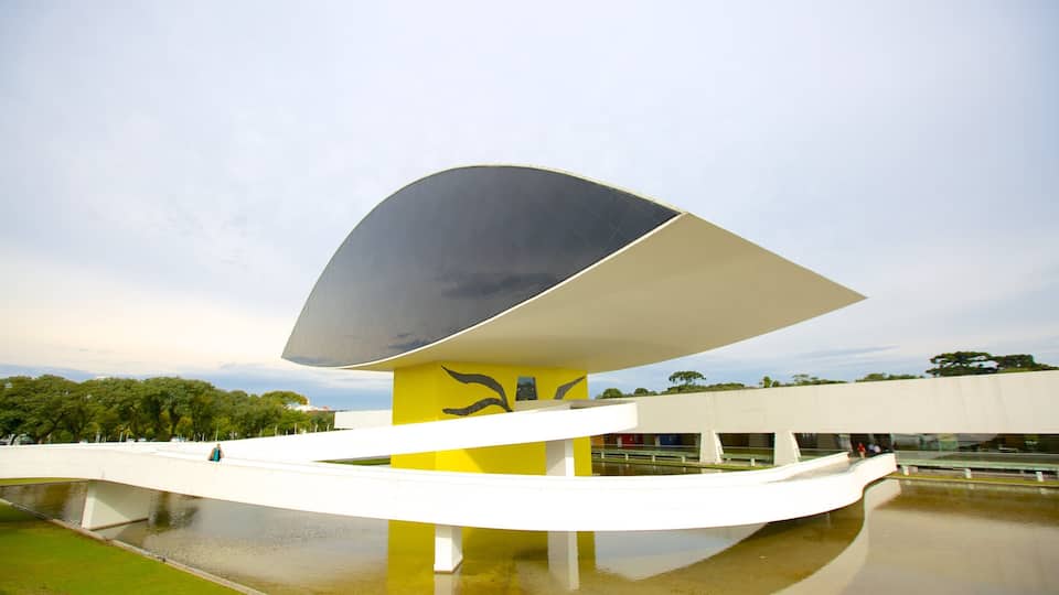 Sur ofreciendo arquitectura moderna