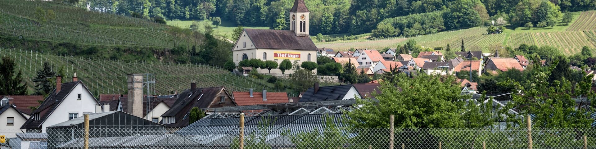 Bilder aus dem Schloß Bürgeln Hier Bilder von den Supraporten im ersten Stock des Schloßes. Es sind Bilder der Probsteien des Kloster St. Blasien und einige Füllbilder in einem später erstellten Flügel