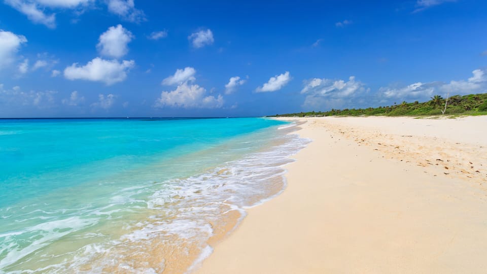 Beautiful Caribbean sea Playacar Beach in Playa del Carmen, Mexico.