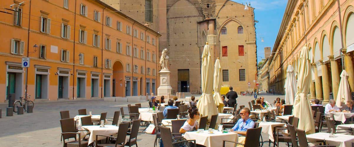 Bologna Hotel Guide