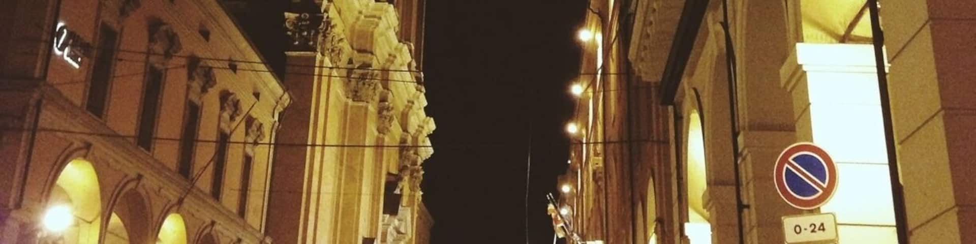 Bologna \\ Via Indipendenza