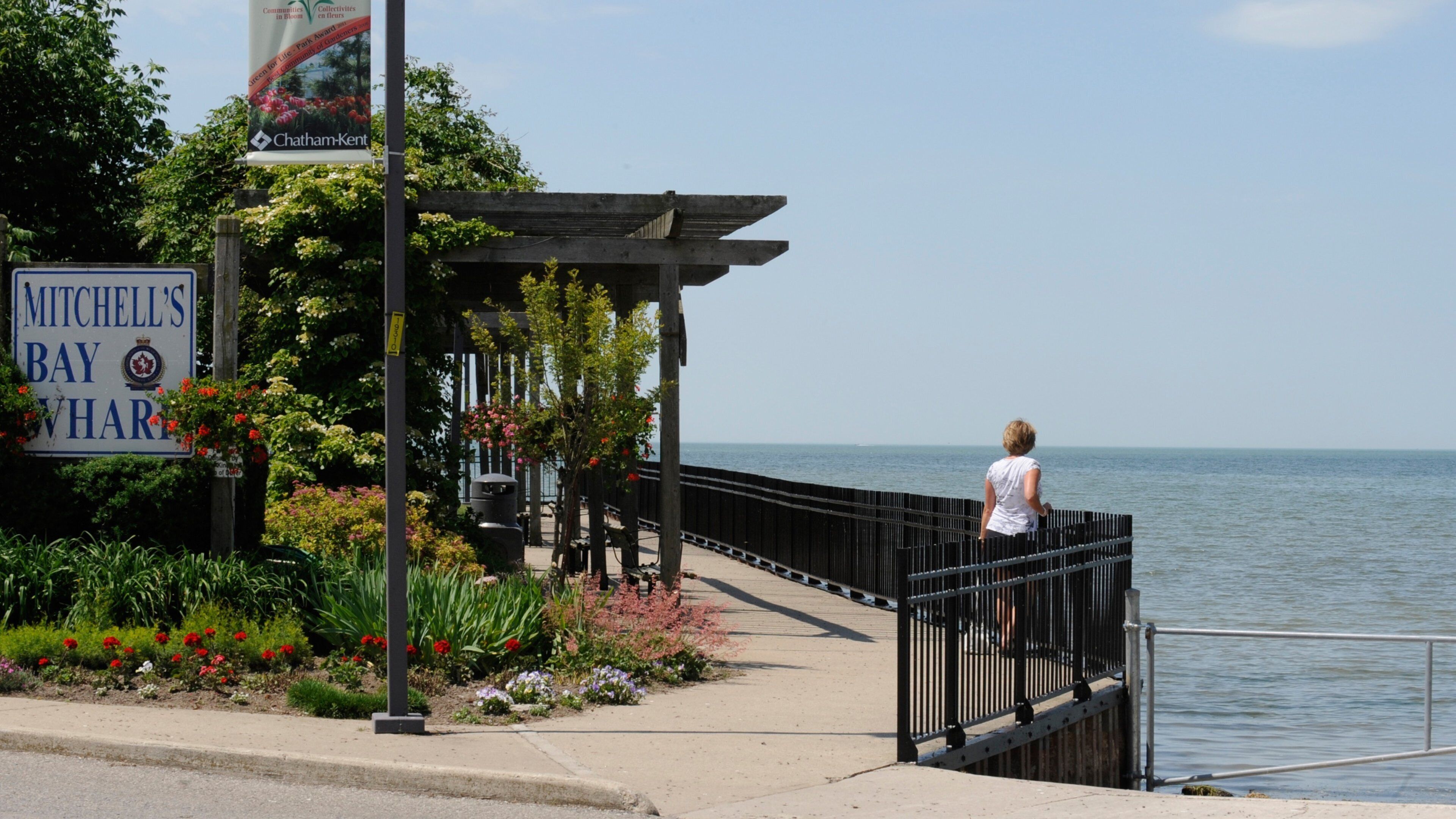 Southern Ontario which includes general coastal views and views as well as an individual femail