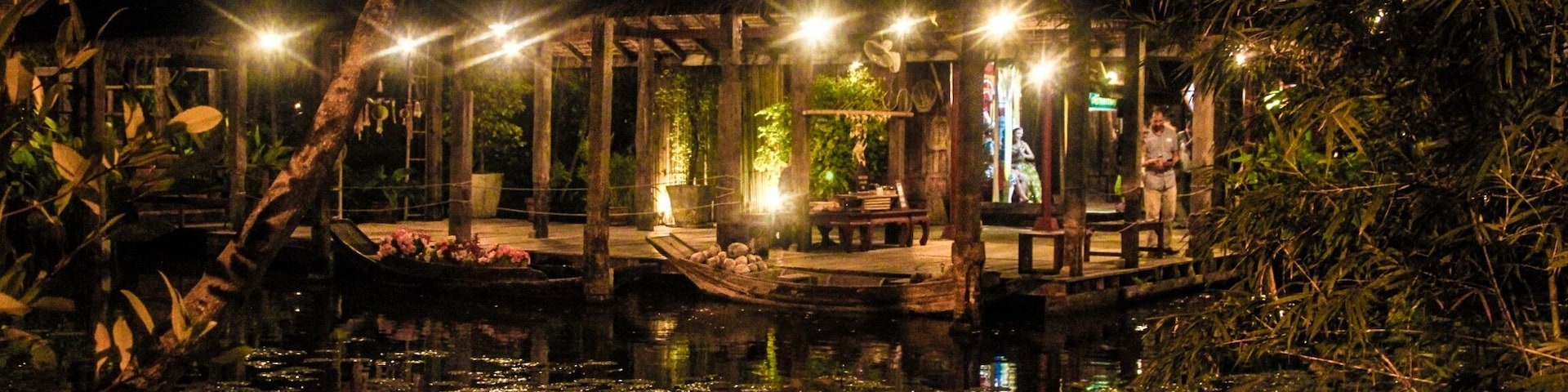 Surrounded by lake full of #colorful koi fish, a boat full of flowers, lilies  floating freely on waters, this is perfect relaxation 
#entertainment 
#waterlust
#outdoors