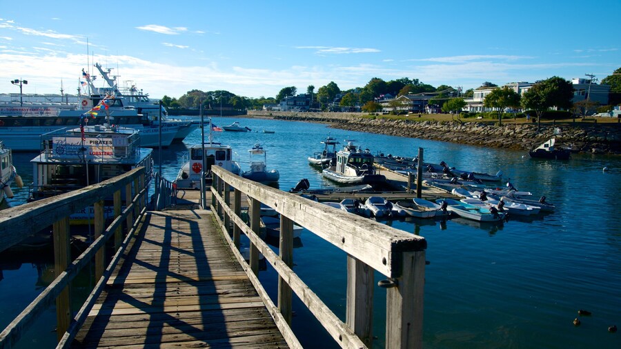 Plymouth Harbor which includes a coastal town and a marina