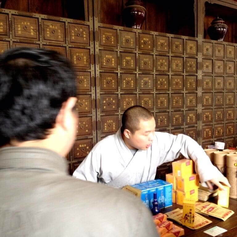 少林寺推销药的和尚