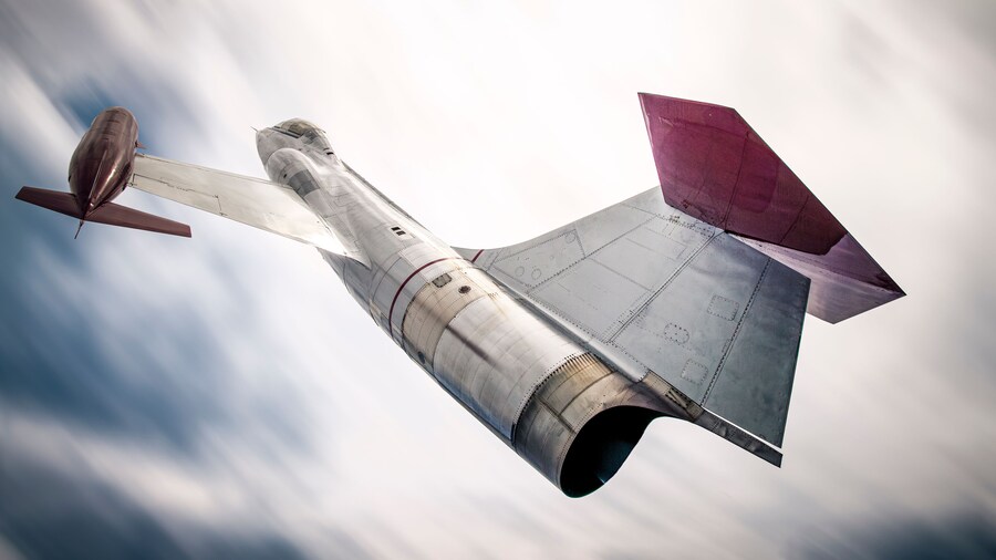 Backside of a CF-104 Starfighter jet against a blurry sky.