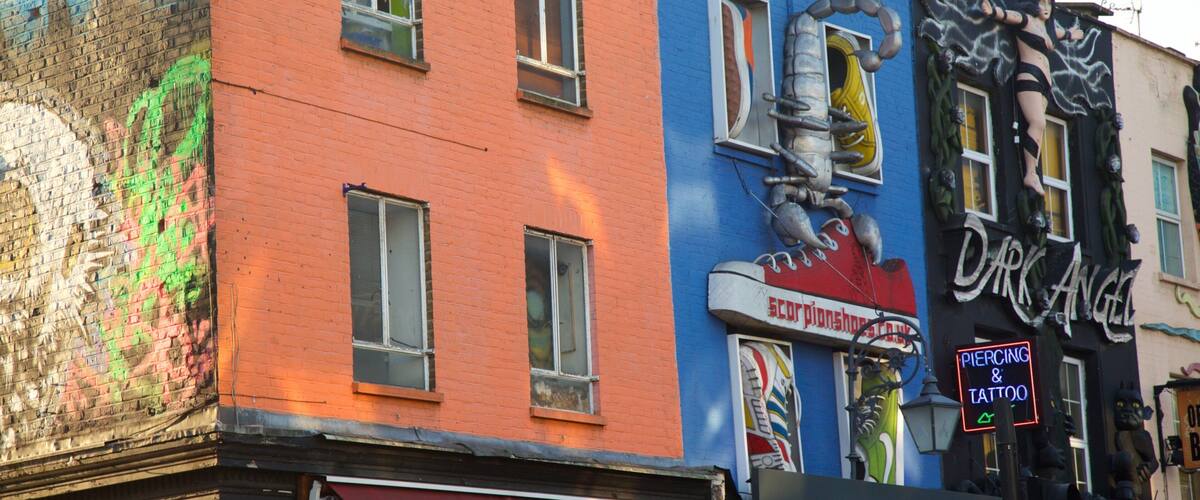 カムデン ハイ ストリート 表示 標識