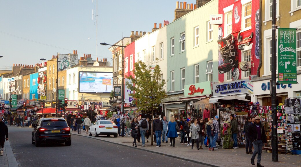 캠든 중심가 이 포함 쇼핑, 거리 풍경 과 신호