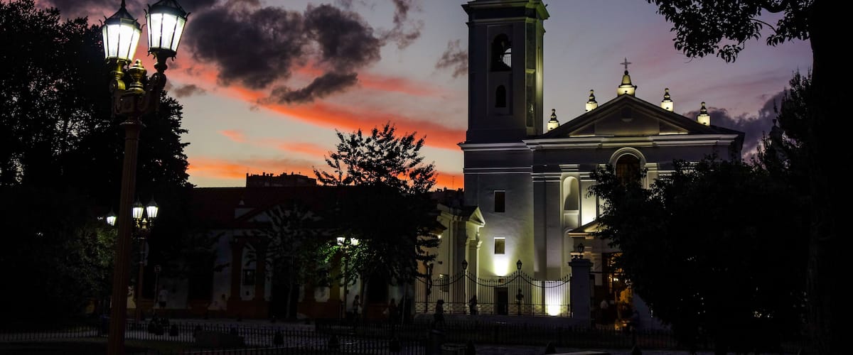 Chiesa al tramonto. (Buenos Aires-Nuestra Senora del Pilar)