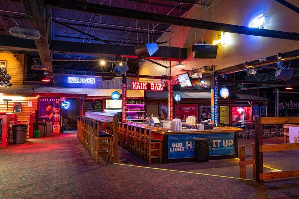 8 Seconds Saloon which includes interior views and a bar