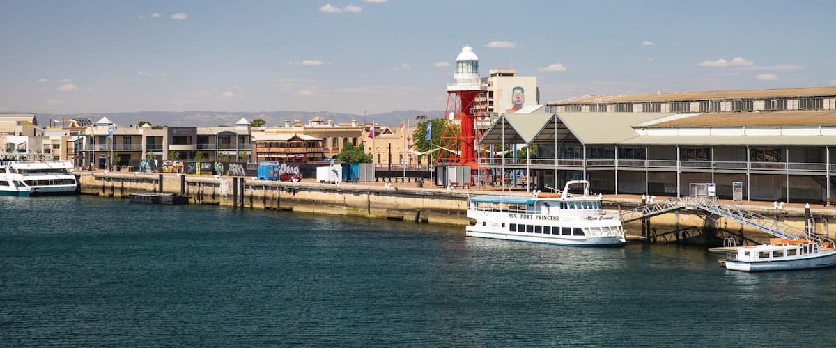 Port Adelaide das einen Bucht oder Hafen