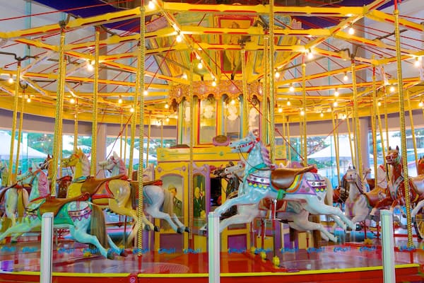 The Beachhouse showing rides