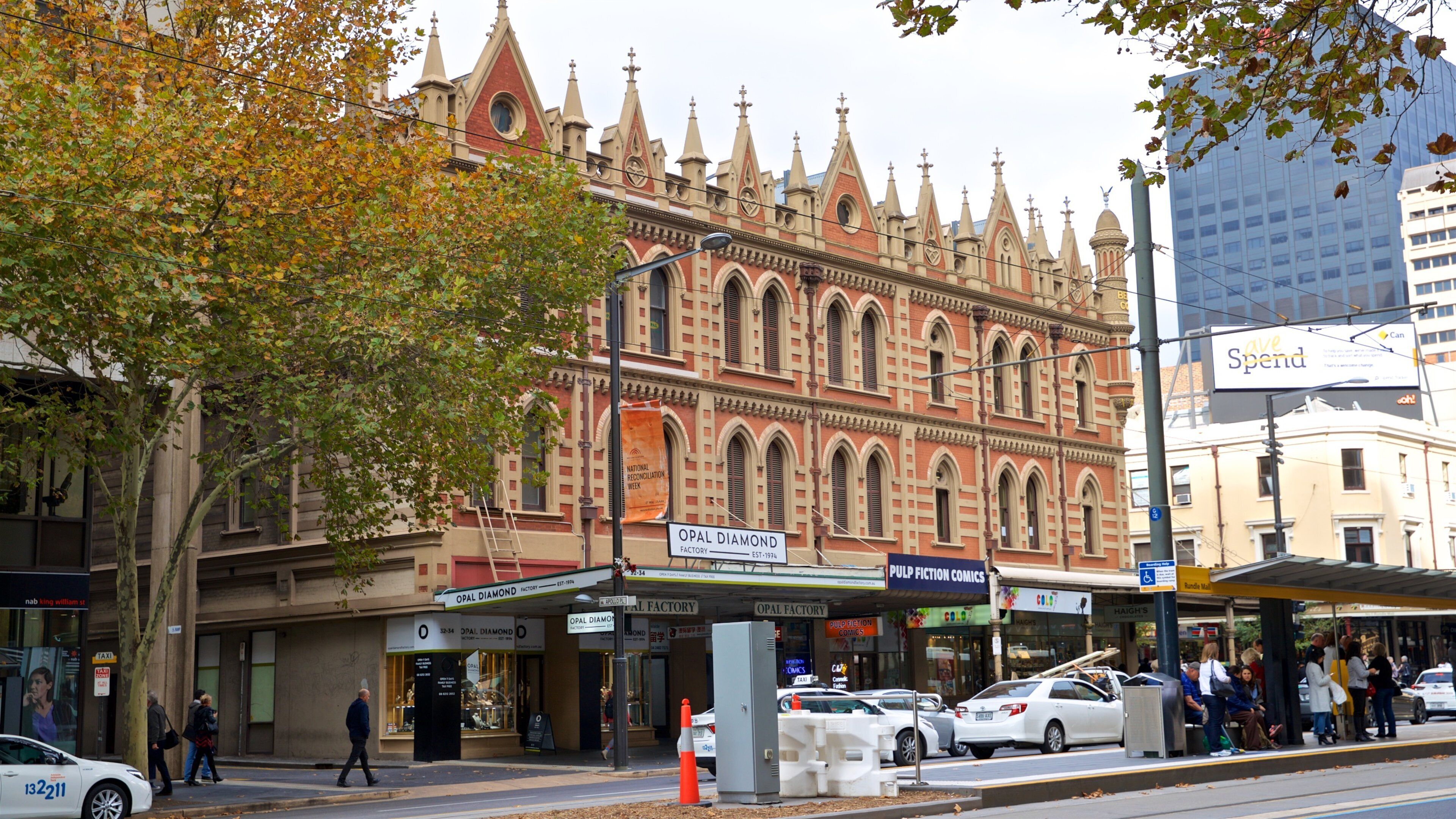 Beehive Corner Building which includes a city and heritage architecture