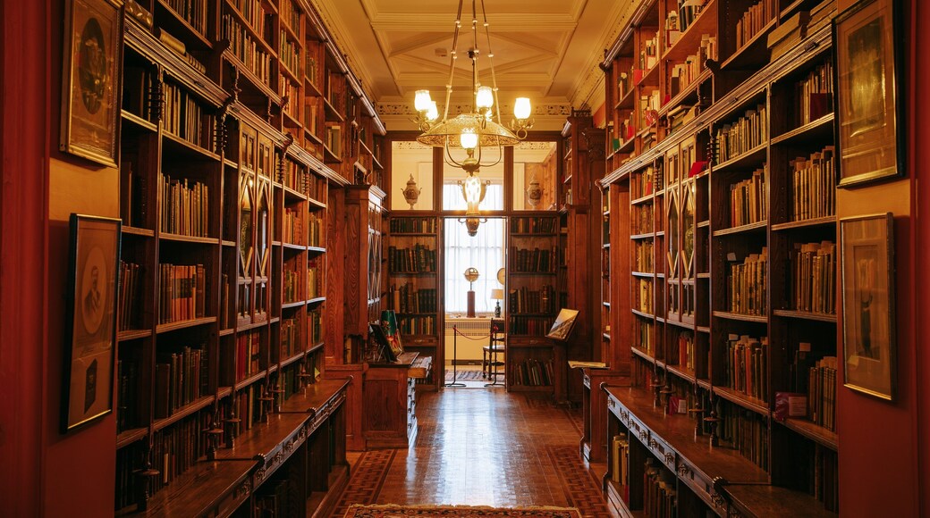 Evergreen Museum and Library which includes heritage elements and interior views