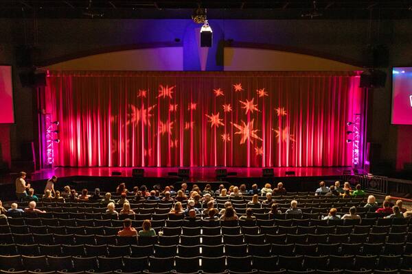 Dick Clark\'s American Bandstand Theater