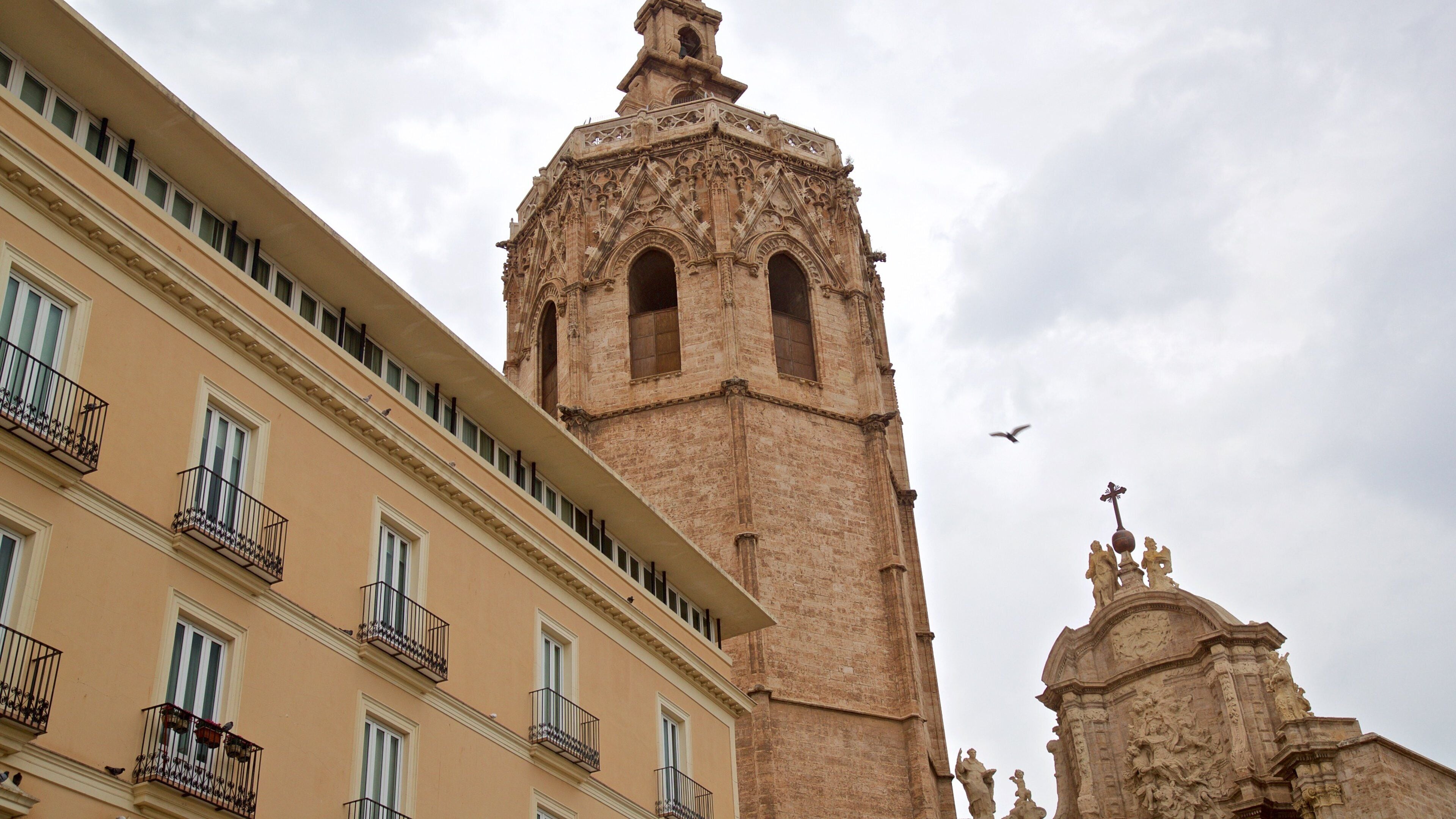 Miguelete Tower which includes heritage elements