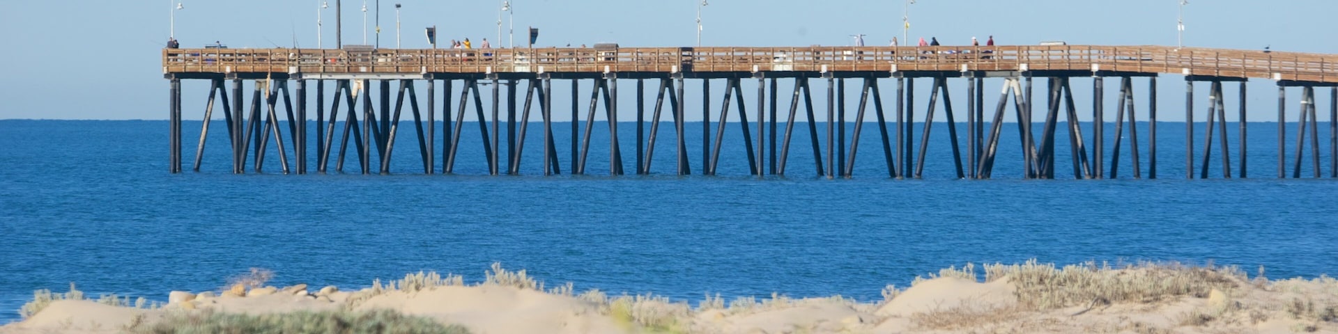 Ventura mostrando paisagens litorâneas