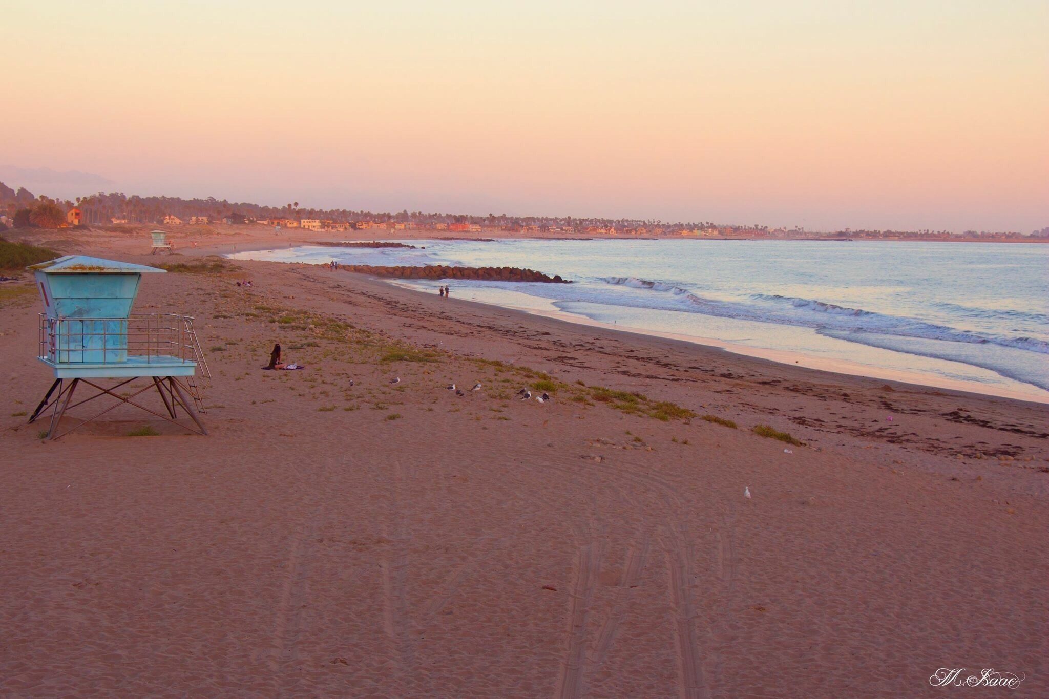 When was the last time the #sky colors left you speechless?  #sunset #ventura #waterlust #beach #roadtrip