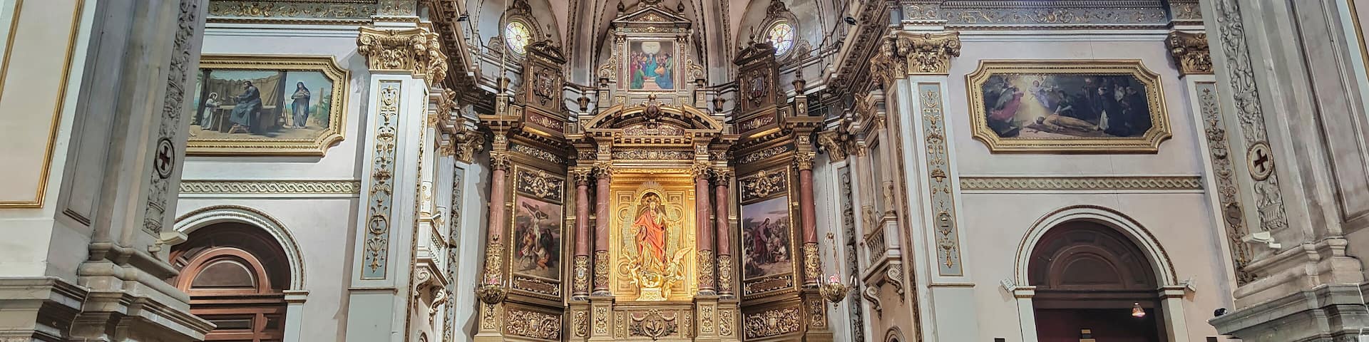 Main altar and architecture of the basilica of the Sacred Heart of Jesus in Valencia