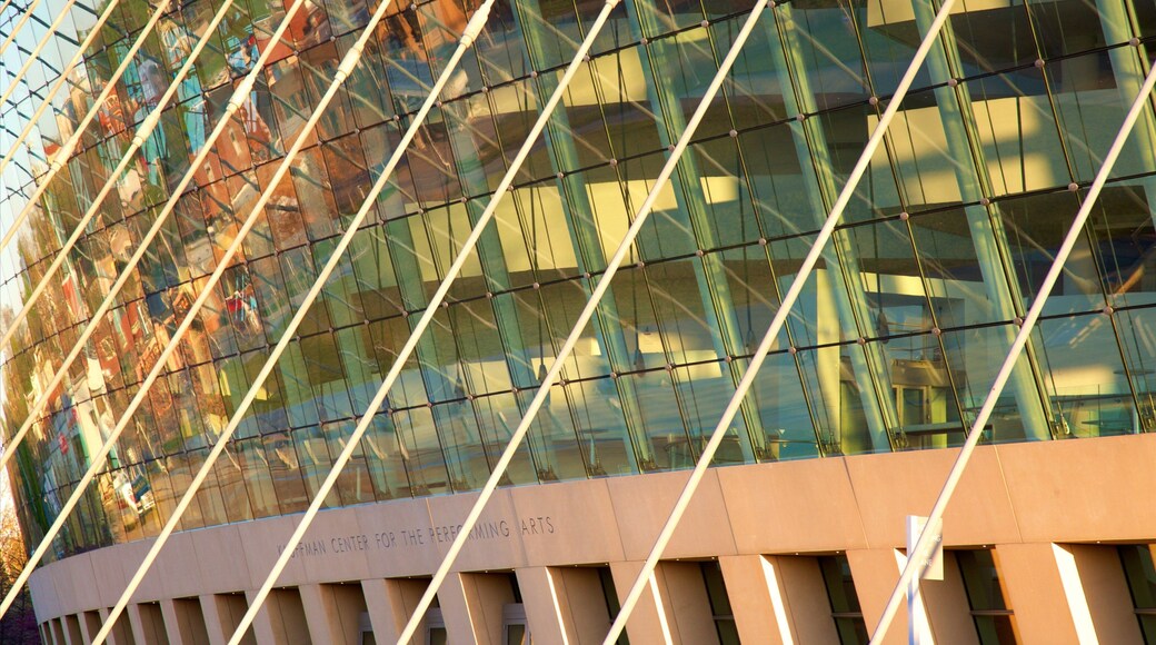 Kauffman senter for utøvende kunst fasiliteter samt moderne arkitektur