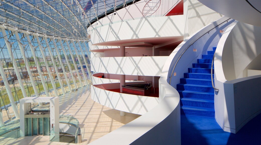 Kauffman Center for the Performing Arts which includes interior views and modern architecture