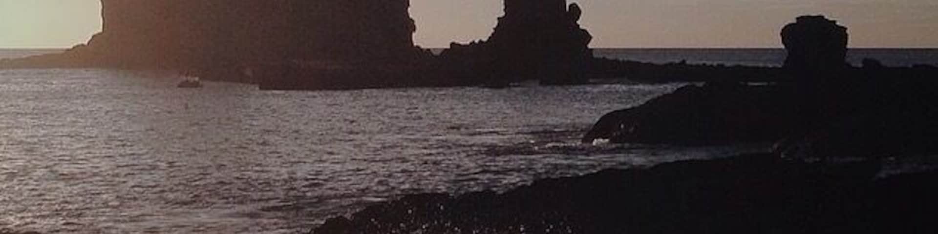 Sunset at Playa Maderas never fails to impress. Nicaragua is filled with great beaches to surf and explore. #beach