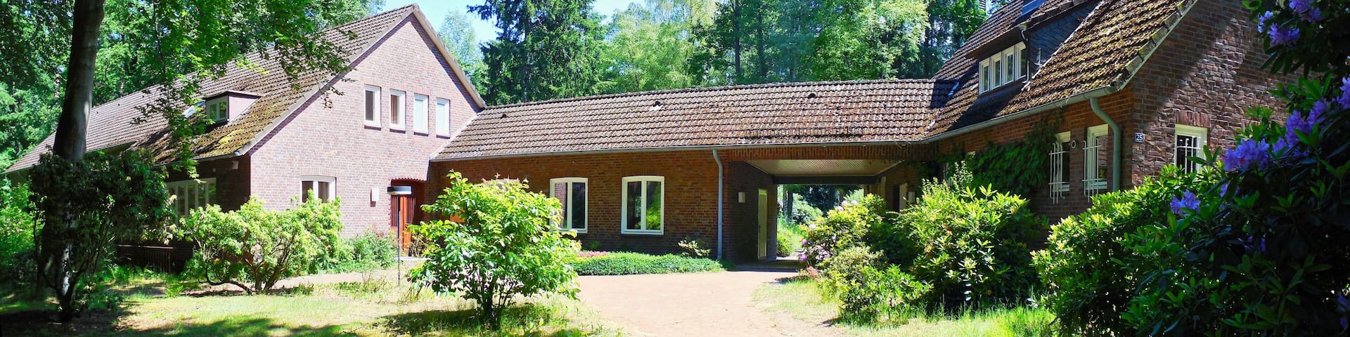 21521 Aumühle, Germany